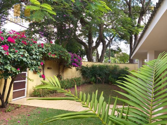 Casa para Venda em São José dos Campos - 4